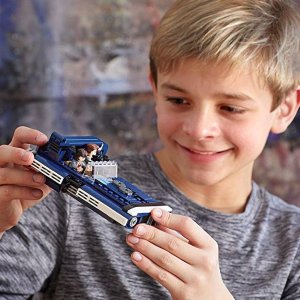 LEGO Star Wars Solo: A Star Wars Story Han Solo’s Landspeeder 75209 Building Kit (345 Piece) @ Amazon