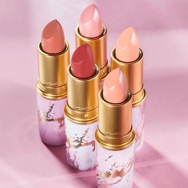 maccosmeticskorea_61325464_324012625165237_6526021887498203229_n.jpg