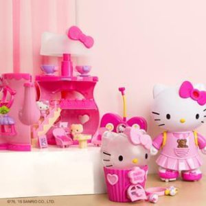 Hello Kitty and more Sale Items @ Sanrio