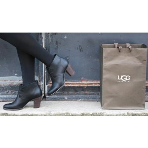 UGG Mackie Women's Boots On Sale @ 6PM.com