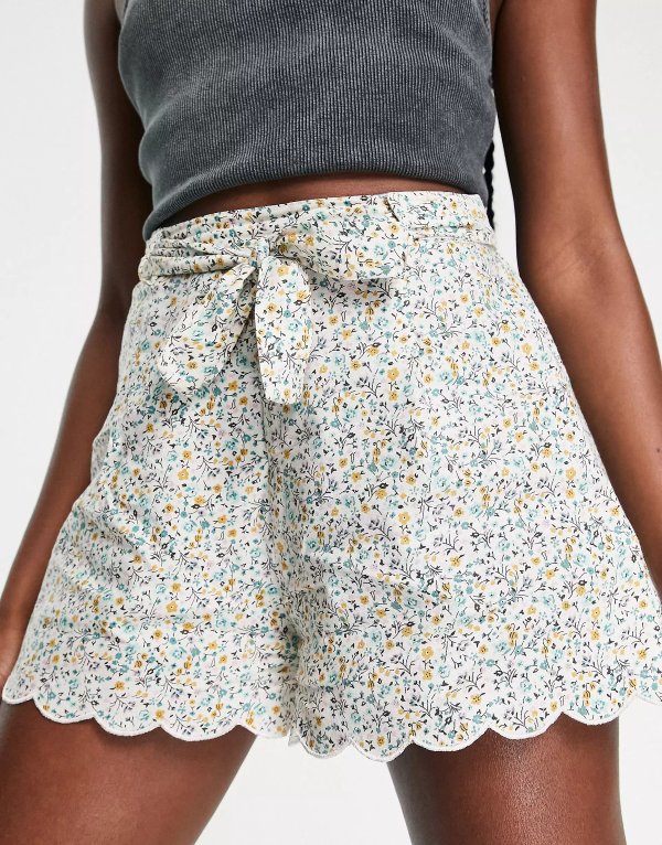 Topshop tie waist shorts in floral