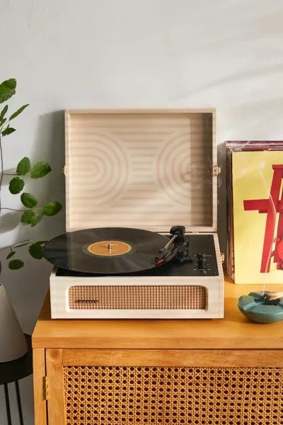 UO Exclusive Debossed Hilo Voyager Record Player