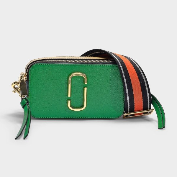 Snapshot Bag in Pepper Green Leather with Polyurethane Coating