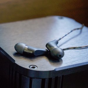 Klipsch Reference Series X6i In-Ear Headphones (Black)