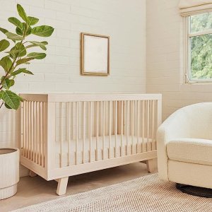 Babyletto Hudson 3合1 婴儿床，白色和原木色款  安全无毒