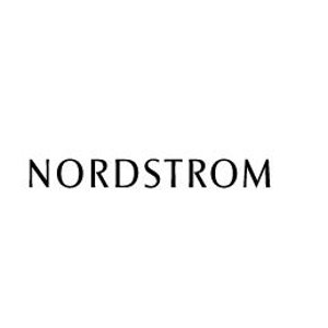 Nordstrom有女士Nike，Adidas等运动服饰热卖