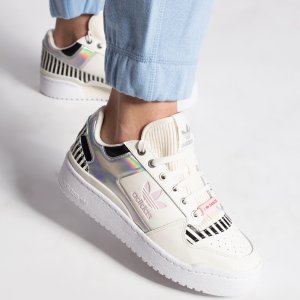 adidas官网 2021春季Collection 收新款小白鞋、Legging