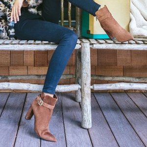 Lord + Taylor Select Shoes on Sale
