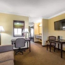 Quality Inn & Suites in Bell Gardens CA