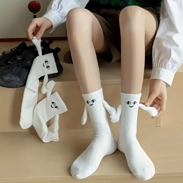 1/2/3 Pairs Unisex Adorable Holding Hands Magnetic Crew Socks, Comfy Breathable Casual Thermal Socks, Winter & Autumn