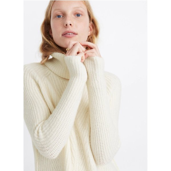 Mercer Turtleneck Sweater in Coziest Yarn