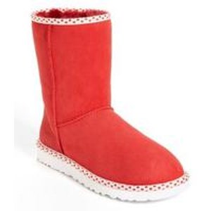 UGG® Australia 'Classic Short Hearts' Boot (Women)