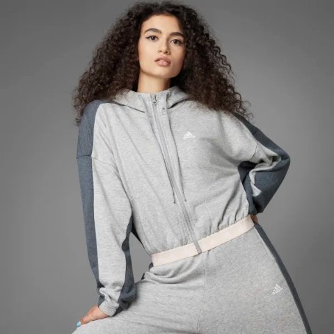 即将截止：adidas 女款三叶草复古服饰Lisa类似款仅$9 3.5折起+
