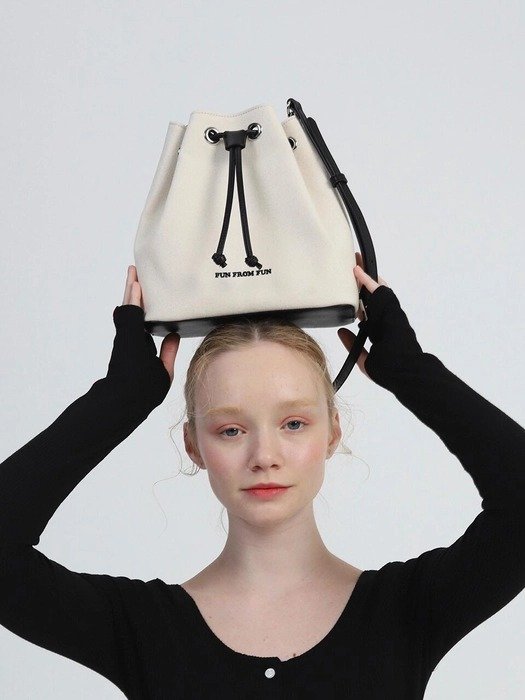 Carrie Canvas 3way Bucket Bag _Ivory
