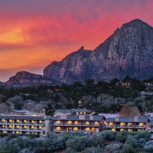 亚利桑那塞多纳旅馆 近州立公园 红岩景观绝佳 视线开阔