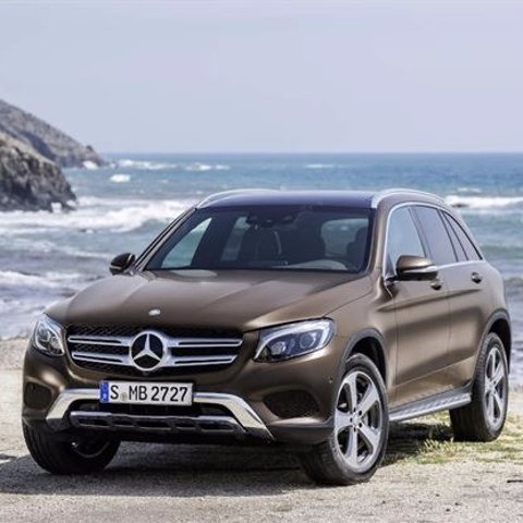 柔顺轻盈 豪华新生2018 Mercedes Benz GLC 中型SUV