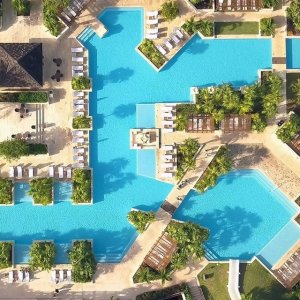 The Perfectly Renovated Fairmont Mayakoba is Back