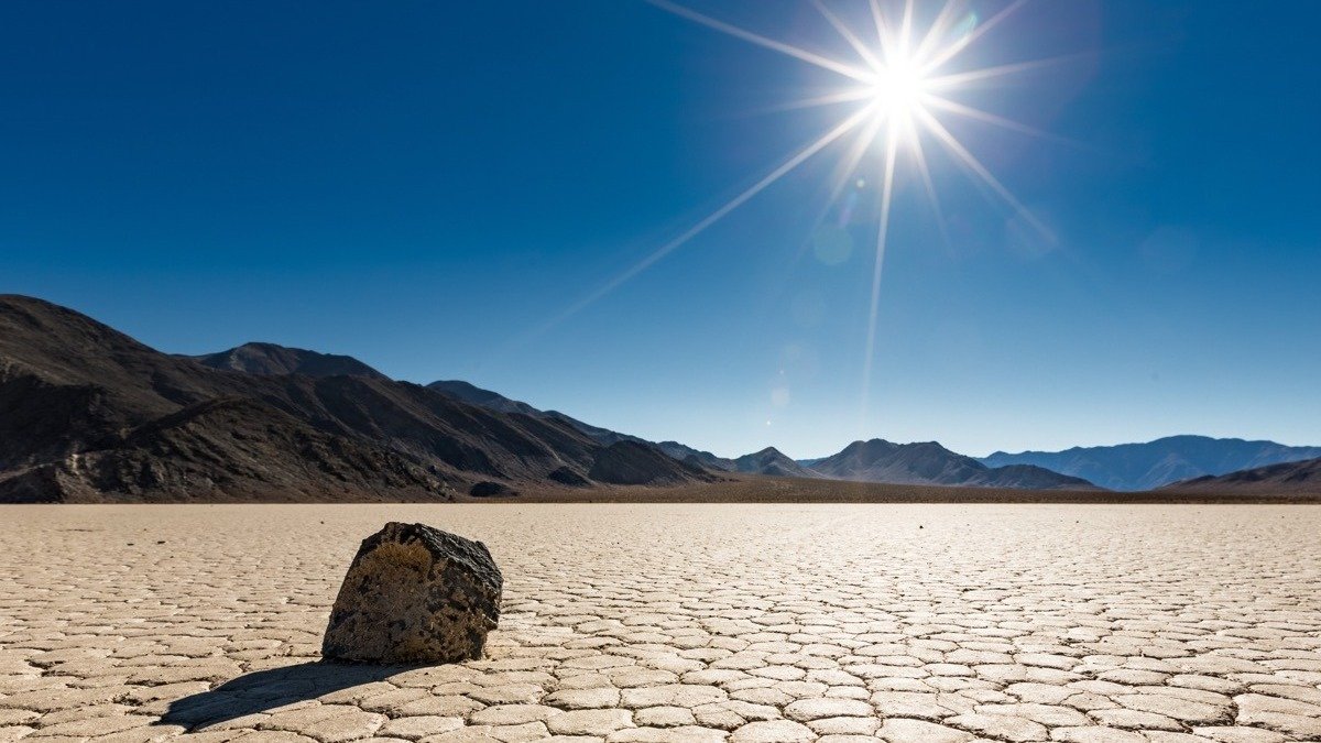 死亡谷国家公园Death Valley旅游攻略，门票、住宿、交通、必去景点推荐