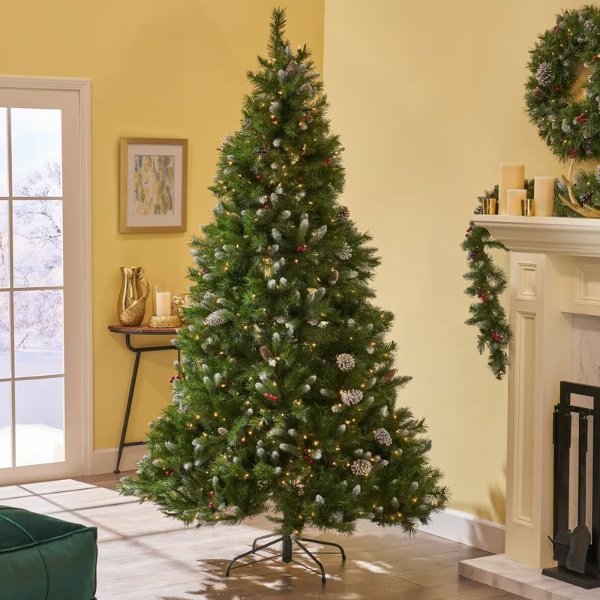 7.5' Frosted Green Spruce Artificial Christmas Tree with 550 Clear/White Lights