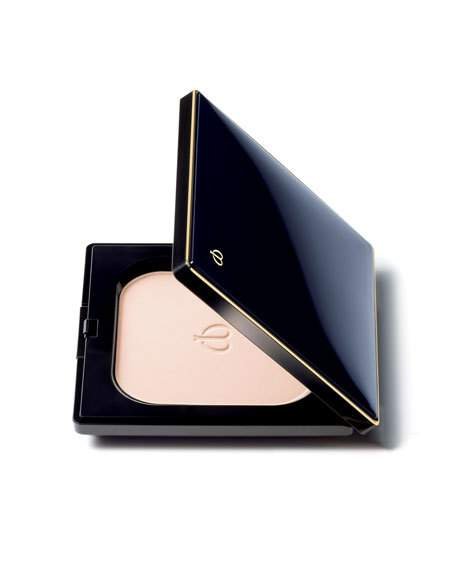 Cle De Peau Refining Pressed Powder with Case, Refill & Puff