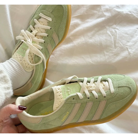 adidas Gazelle Indoor Semi Green Spark 运动鞋