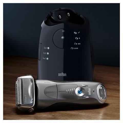 BraunSeries 7 790cc ($40 in Rebates Available) Men s Electric Foil Shaver, Rechargeable and Cordless Razor with Clean & Charge Station