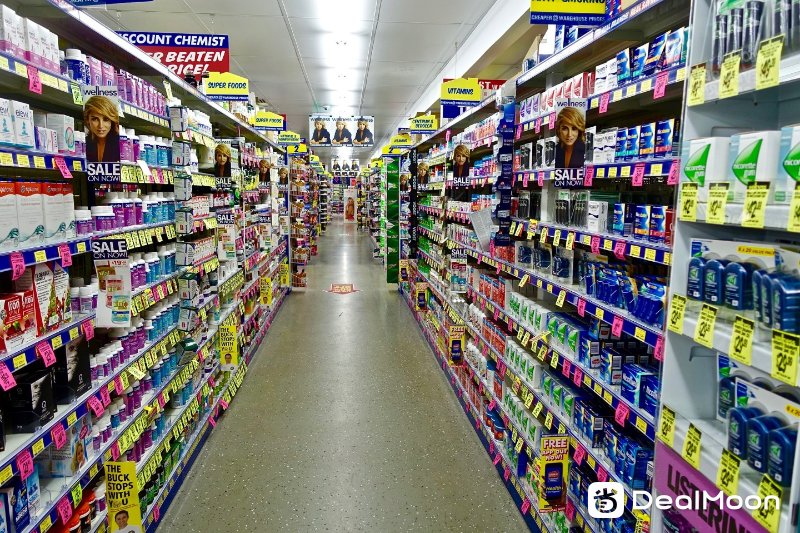 chemist-2415294_1920.jpg