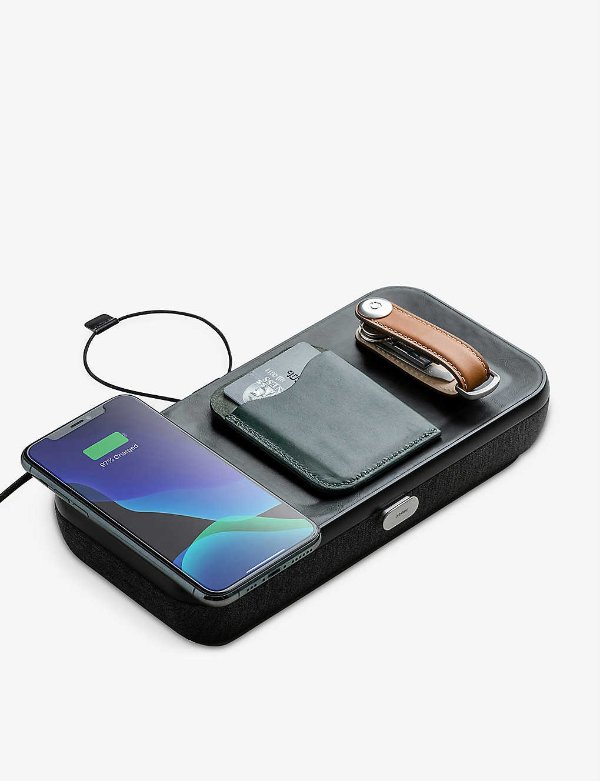 Orbitkey nest 收纳盒和无线充电器