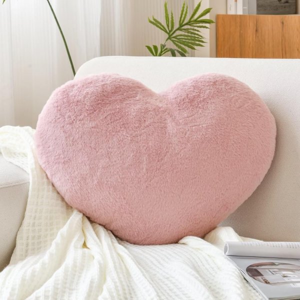 XVTRU Heart Pillow 12.9"x9.8"