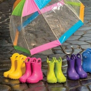 Crocs 带手把儿童雨靴，多色选