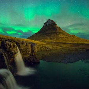 5-Day Iceland Vacation with Air