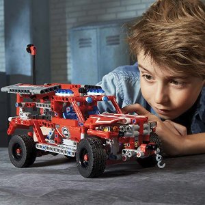 LEGO Technic 6x6 All Terrain Tow Truck 42070 & More @ Amazon