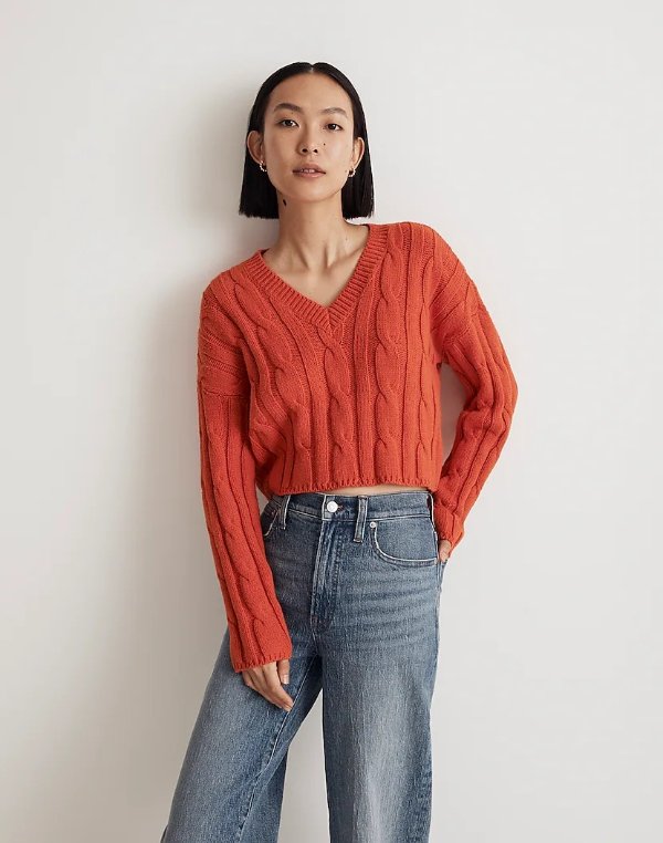 Cable-Knit V-Neck Crop Sweater