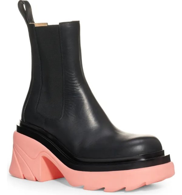 Color Sole Chelsea Boot