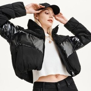 DKNY Sitewide On Sale
