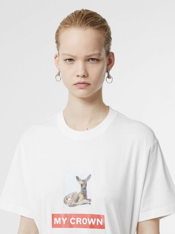 白色小鹿T恤