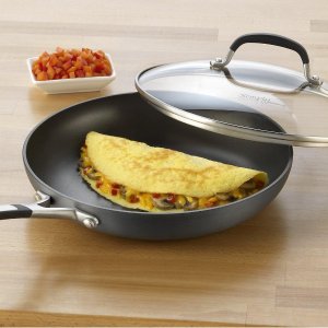 Simply Calphalon Nonstick 10-Inch Covered Omelette Pan