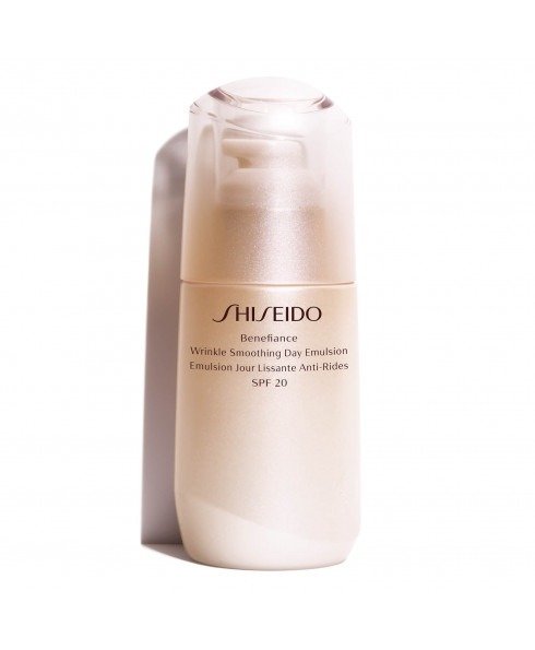 Shiseido - Benefiance Wrinkle Smoothing Day Emulsion (75ml)