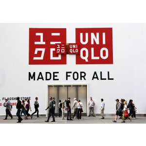Women's Shirts and Blouses @ Uniqlo