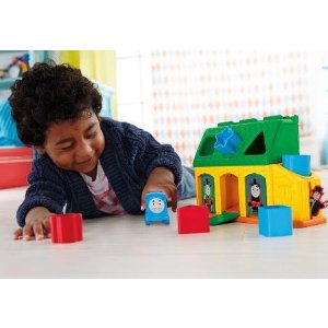 Fisher-Price My First Thomas The Train Tidmouth Shape Sorter @ Amaozn