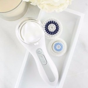 with SMART Profile Uplift purchase @ Clarisonic