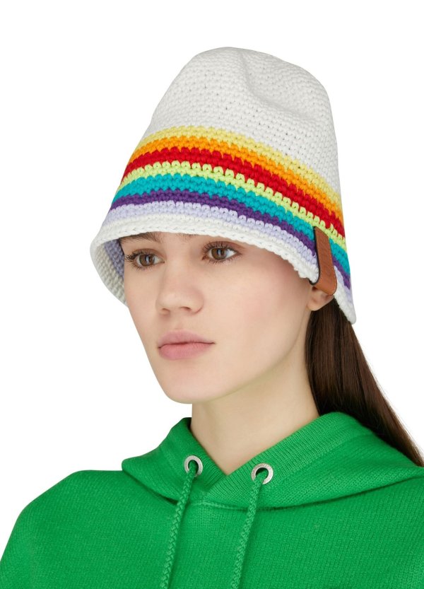 彩虹色编织帽
