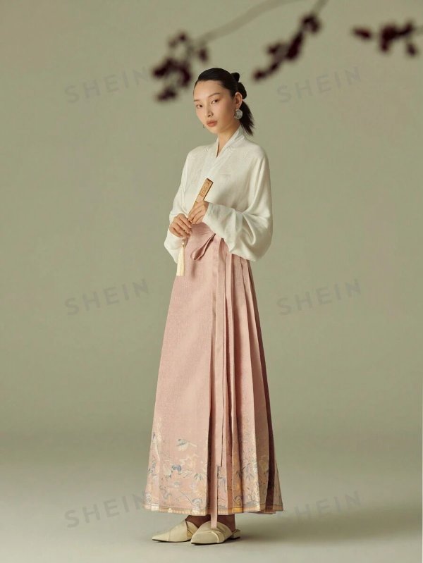 Ming-Style Luxurious Light Pink Brocade Horse Face Skirt With Woven Floral And Bird Pattern, Elegant And Stylish, With Pleats And Jacquard Design. | SHEIN USA