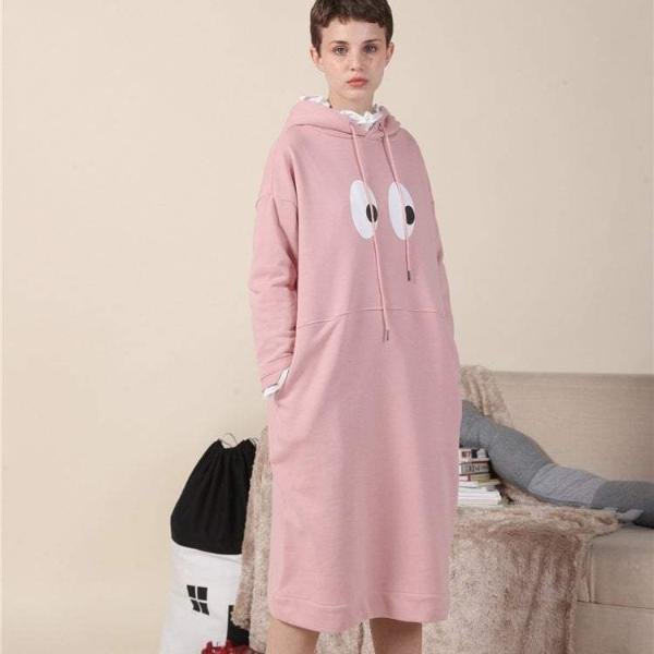 prod-bldg-hooded-dress-one-size-black-i-see-u-6090737745966_1800x1800.jpg