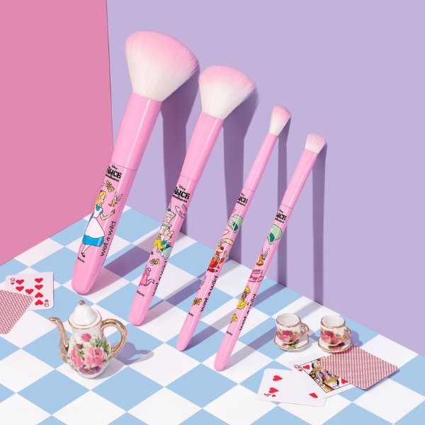 Mad Tea Party 4-Piece Makeup Brush Set Alice In Wonderland Collection