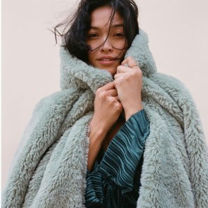 Extended: Urban Outfitters Sitewide Sale