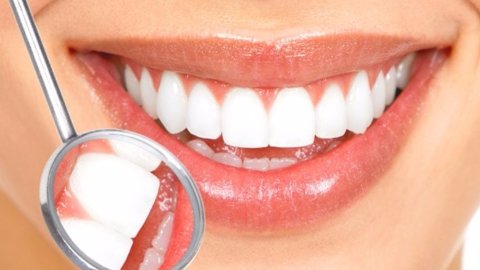 你真的会用电动牙刷和牙线吗？ 看这一篇就够了