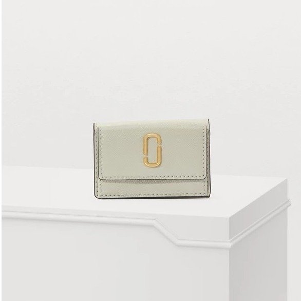 "Mini Trifold" purse