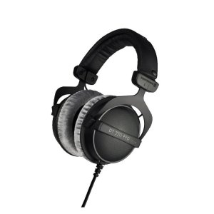 Beyerdynamic DT 770 Pro 250 Ohm Studio Reference Closed-Back Headphones