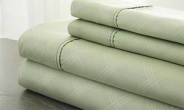 Clearance: Hotel New York Embossed Plaid Sheet Set (4-Piece)